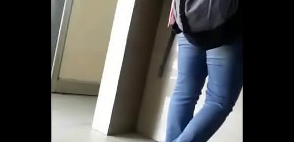  tight jeans thighs ksarcode